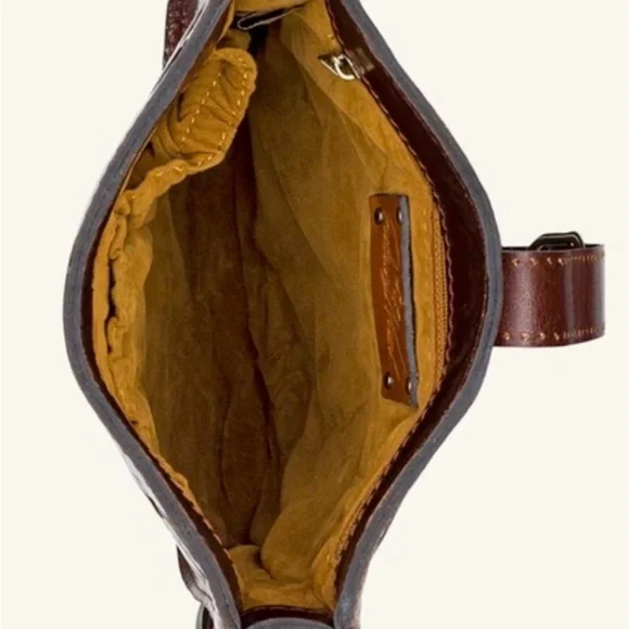 Patricia Nash NEW Venezia British tan magnetic Brown Floral Tooled Crossbody Bag - Picture 8 of 8